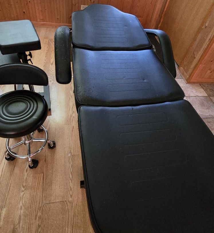 Tattoo Chair, Stool, and Arm Rest