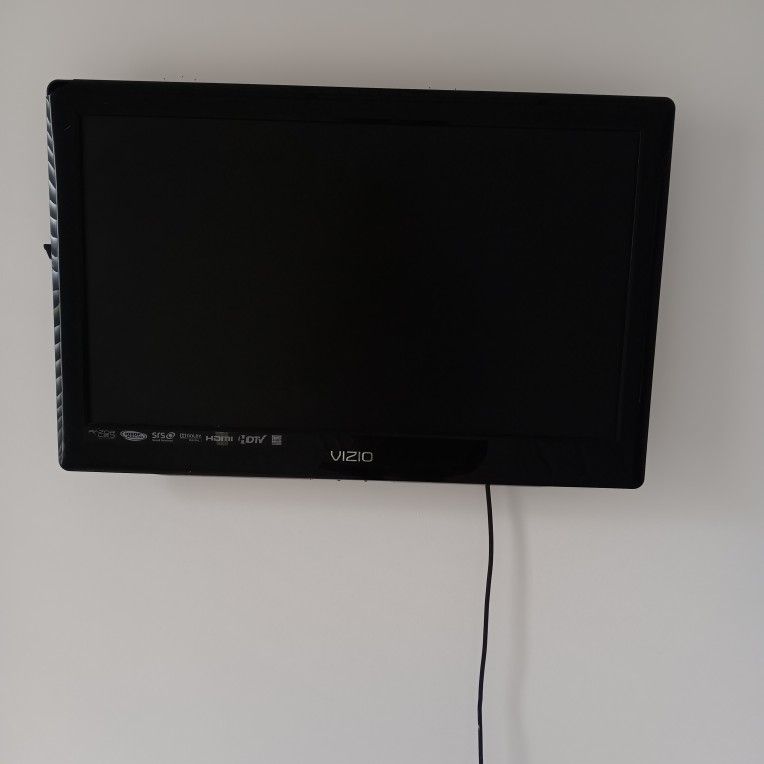 Tv with Wall mount