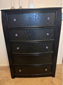 Black dresser