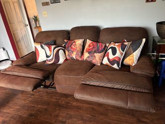 Recliner couch