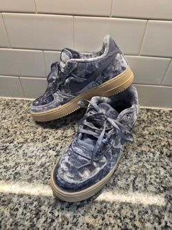 Nike blue velvet womens 8 youth 6.5