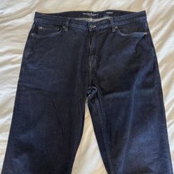 Banana Republic Traveler Jeans.’•