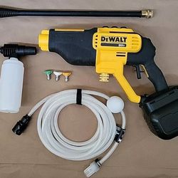 DEWALT DCPW550 20V 550 PSI 1.0 GPM Cold Water Cordless Electric Power Cleaner TOOL ONLY