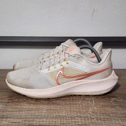 Nike Air Zoom Pegasus 39 Women's Running Shoes Size 10