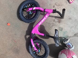 Trek Kids Balance Bike Pink