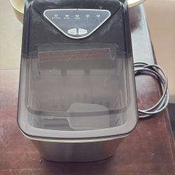 SILONN ICE MAKER