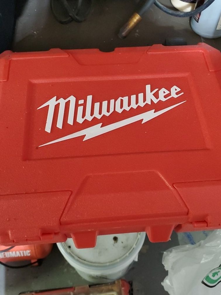 Milwaukee Drill Box
