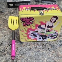 Meatcanyon Lunchbox, Waifu Cup, And Spatula