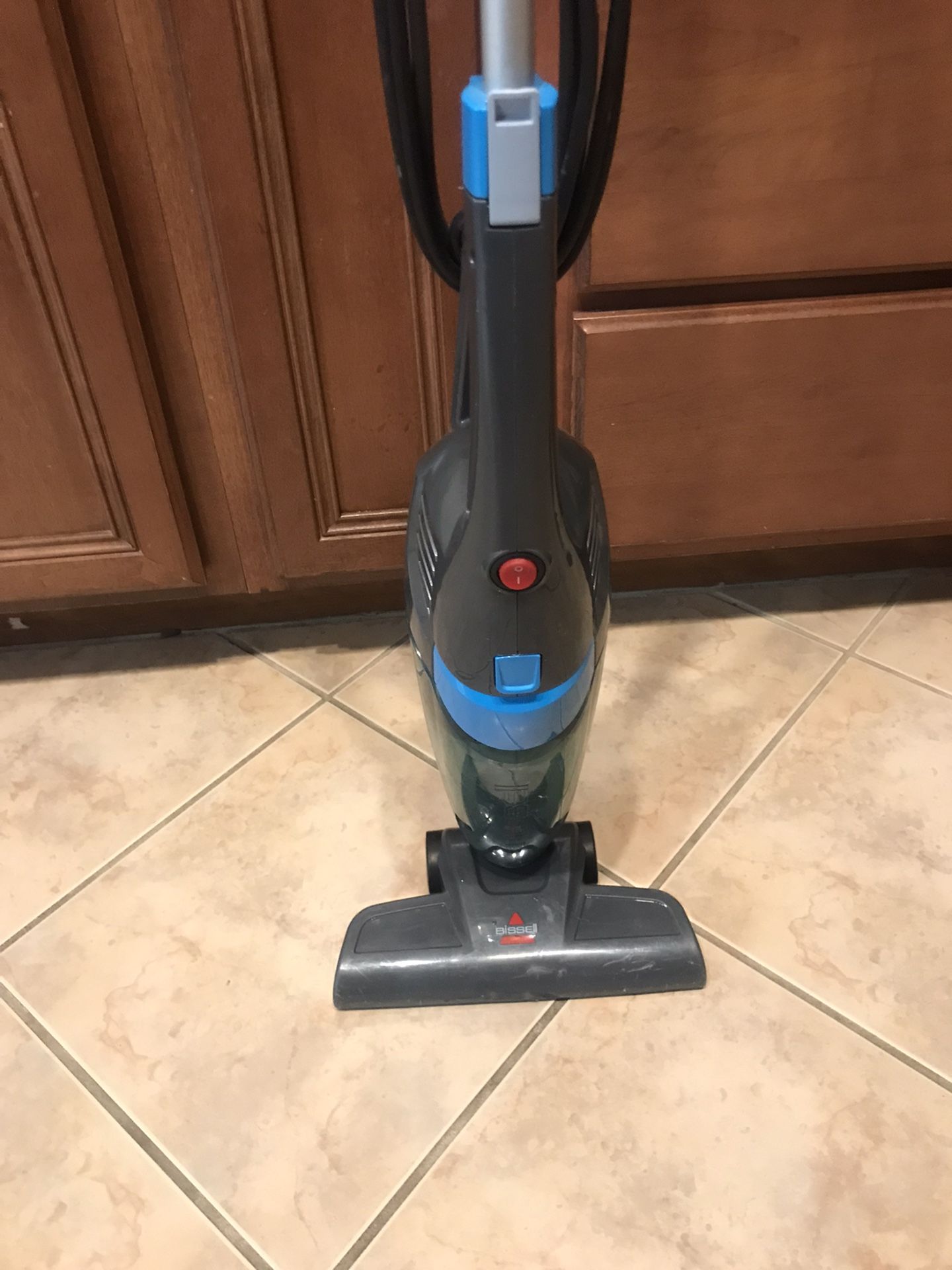 bissell compact vacuum