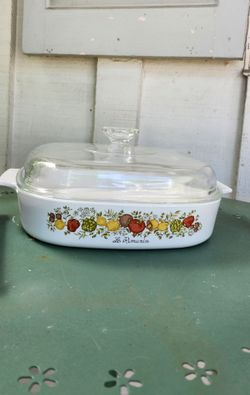Vintage 2 1/2 Quart Corning Ware Le Romarin Casserole in Spice of Life