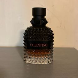 (READ DESCRIPTION) Valentino Uomo Born In Roma Coral Fantasy Cologne 