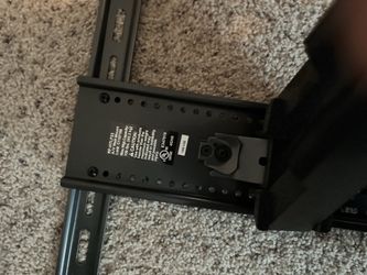 2 ARMSTRONG 40 in to 60 in. Swivel/Tilt TV Wall Mount