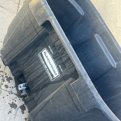 Rubbermaid 100 Gallon Tank 