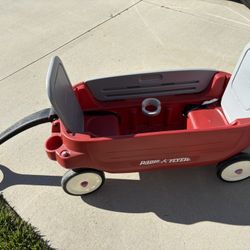 Radio Flyer 2 Seat Wagon 