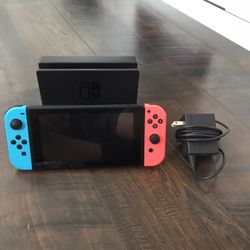 Nintendo Switch 