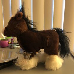 Webkinz clydesdale horse lil kinz plush without code vintage collectable