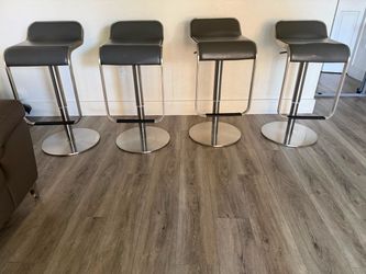 Set of 4 Modern Adjustable Bar Stools