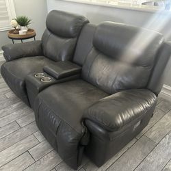 Couch Set FCFS