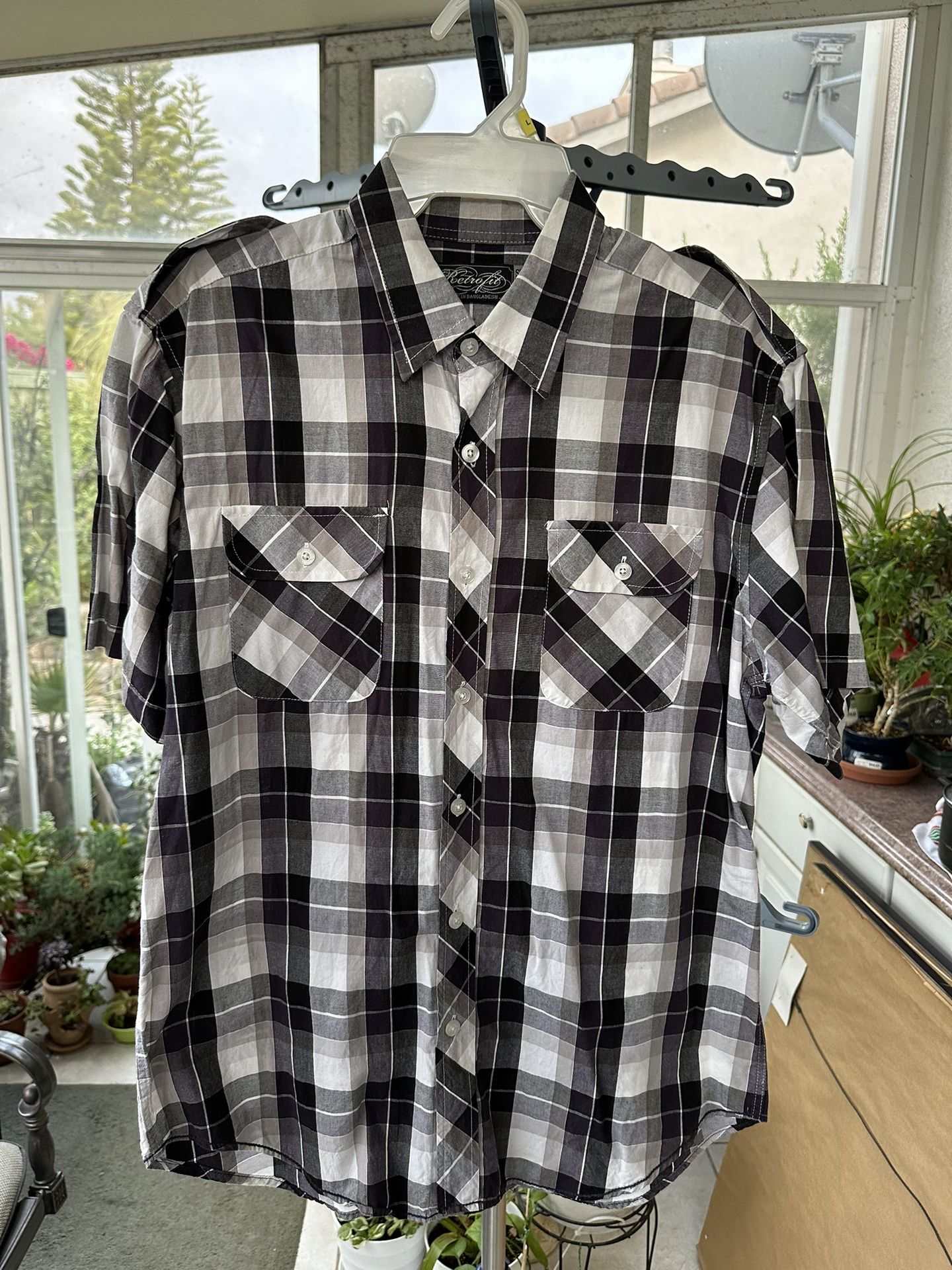 Retrofit Plaid Button Up Shirt | Medium