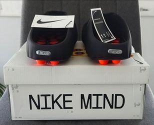 NIKE MIND 001 Black/Chrome-Hyper Crimson