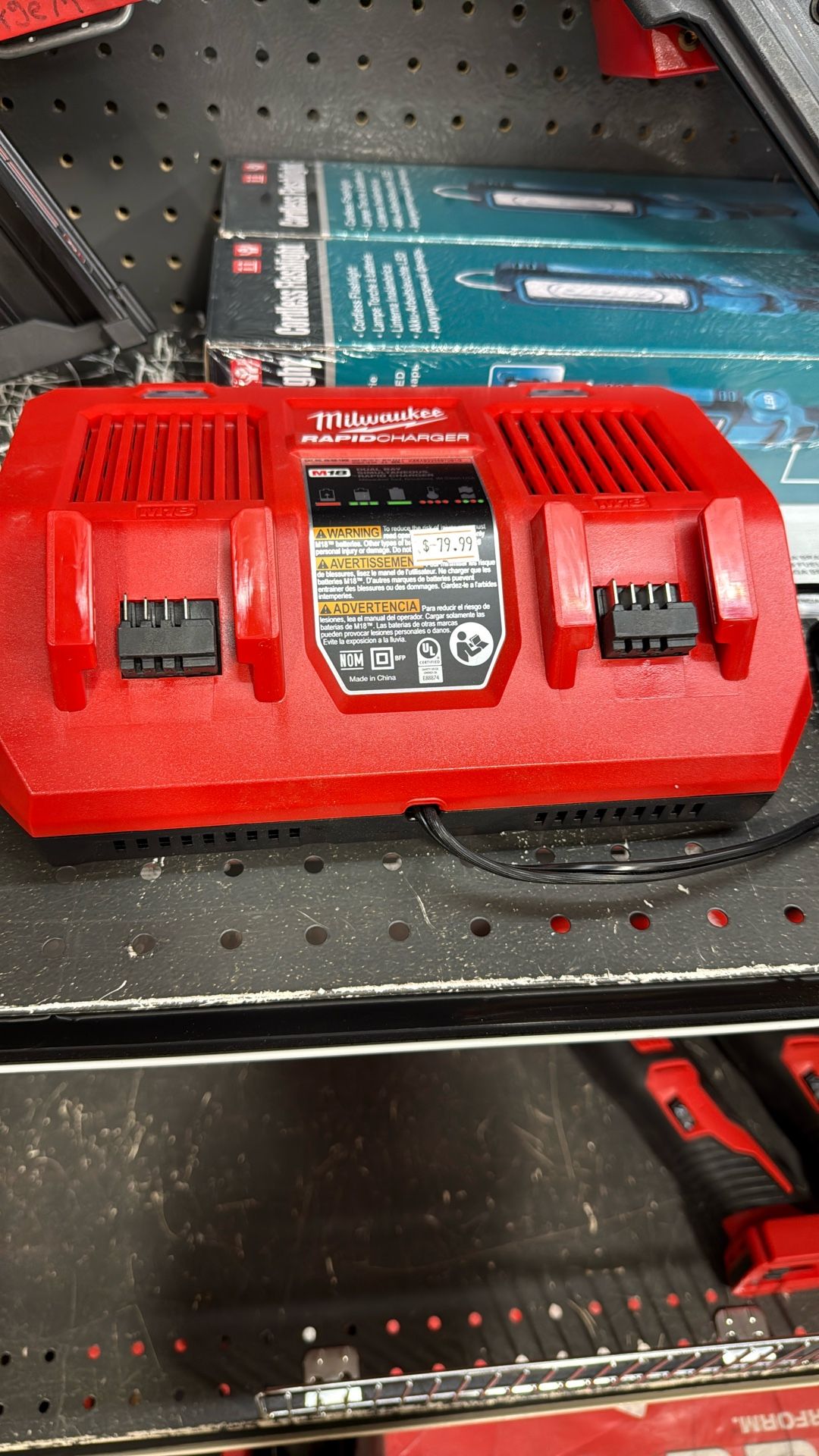 Milwaukee M18 Dual Rapid Charger