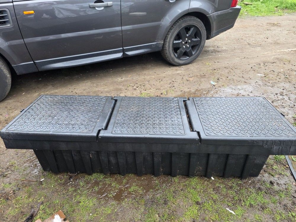 Truck Tool Box