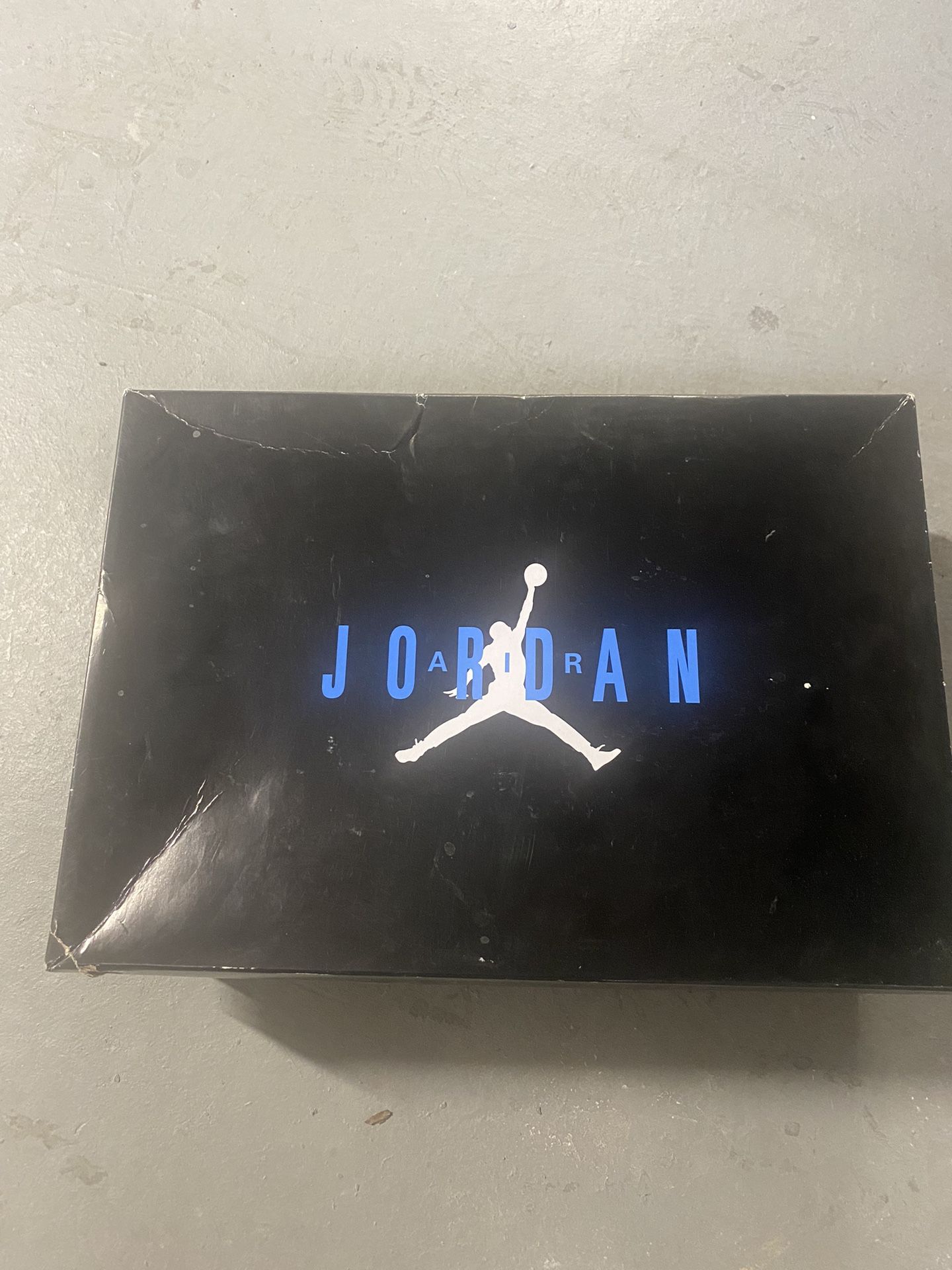 Jordan Retro 11 New (size 8 1/2)