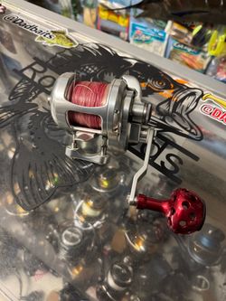 Accurate 270 lever drag salt water conventional fishing reel.