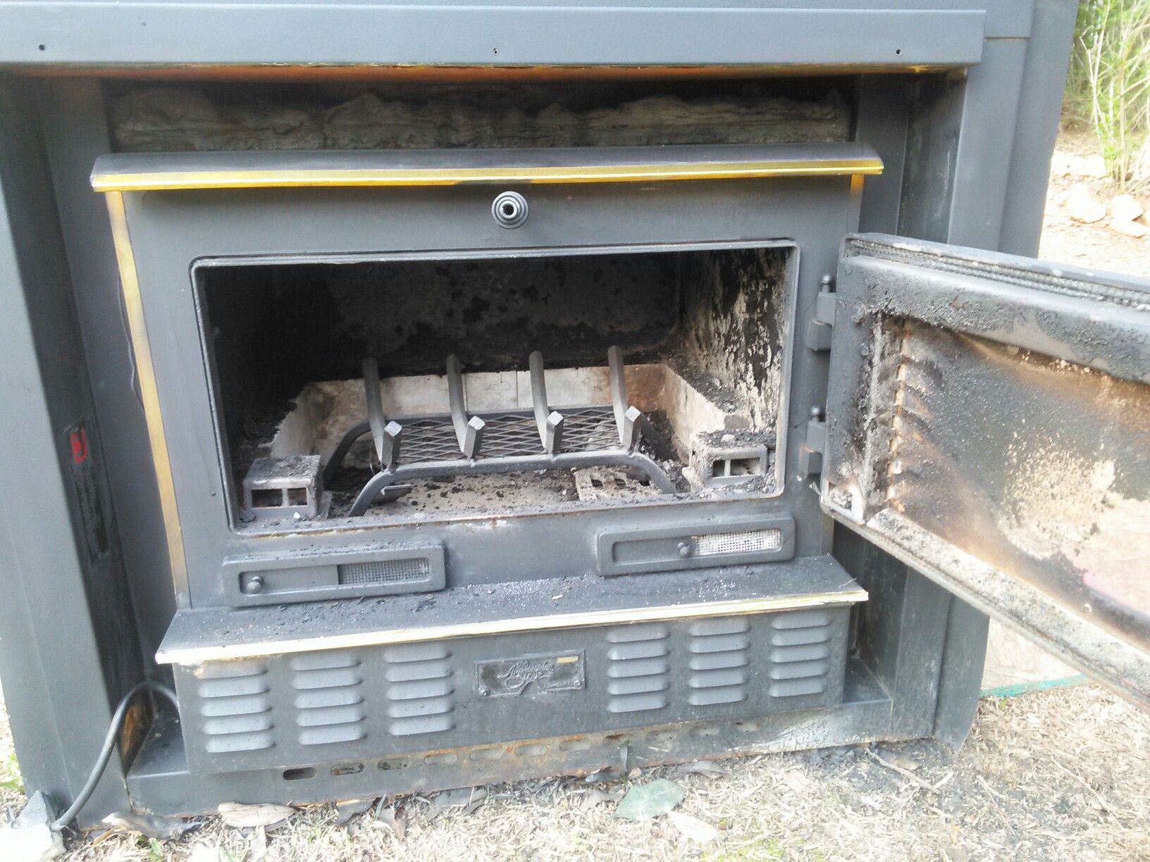 TODAY ONLY!!! Appalachian Stove Company wood burning stove for Sale in  Cumming, GA - OfferUp