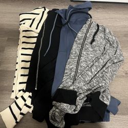 Size L Zipped Sweaters