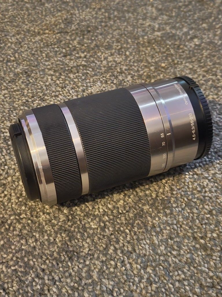 Sony 55-210mm E-Mount Lens
