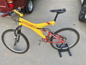 Trek Y33