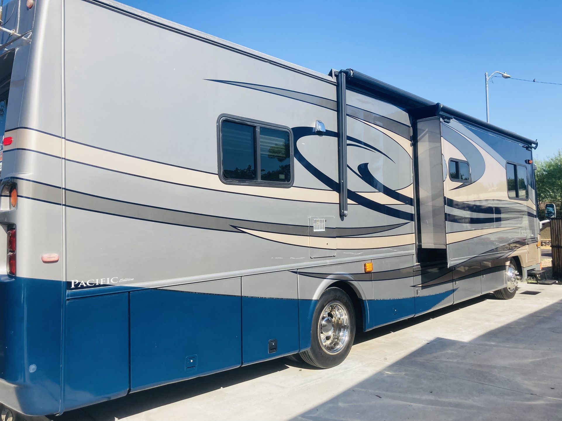 Damon Motorcyclesдля Sale