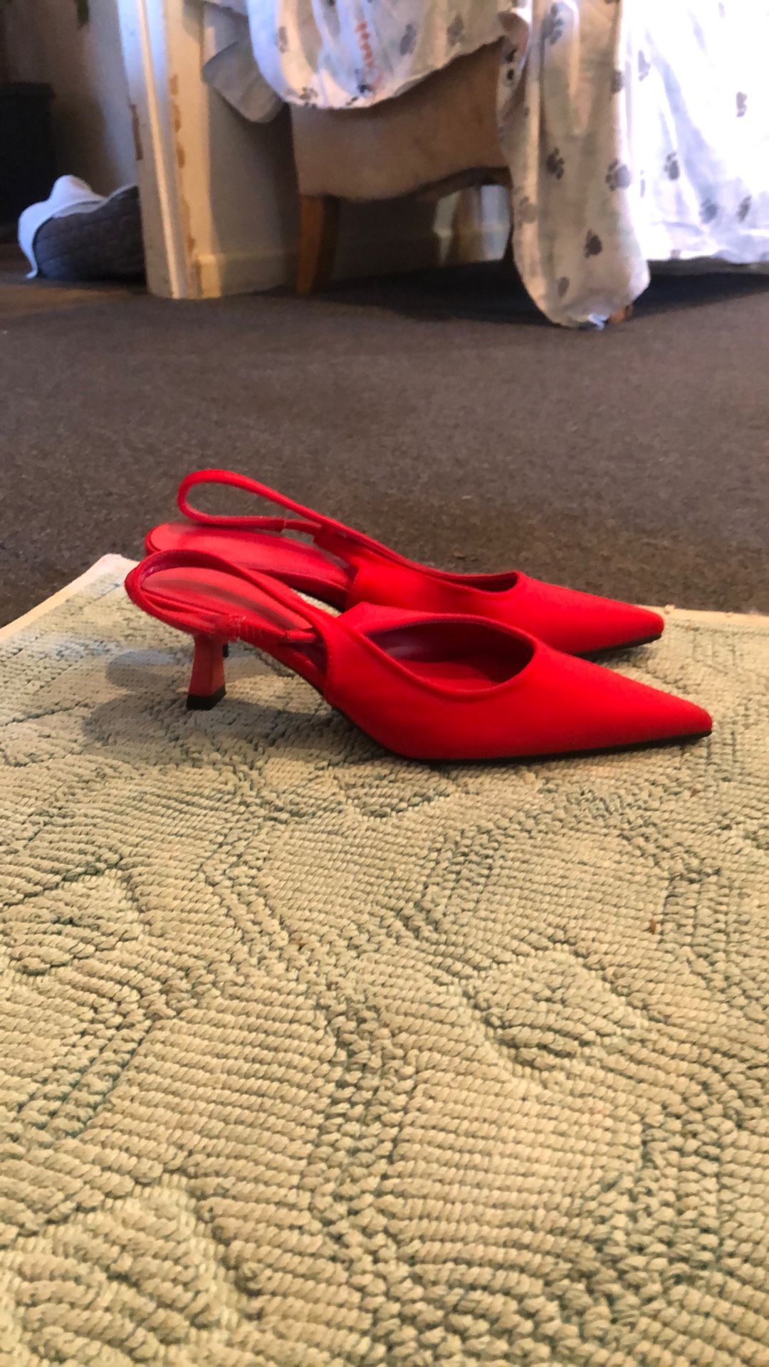 Red Kitten Heels Pointy H&M