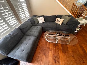 Sectional couch