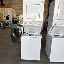 Stacked 24” wide Washer Dryer Combo Unit White