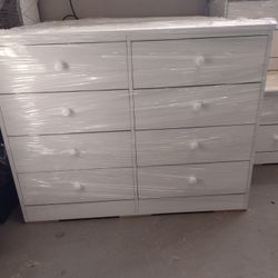 White Dresser 8 Drawer