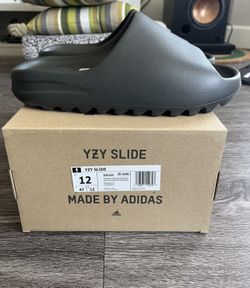 New Adidas Yeezy Slide Dark Onyx Size 12 Mens