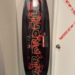 Hydroslide Hype 142cm Wakeboard Gently Used