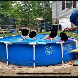 10x30 swimming pool with pump good condition 