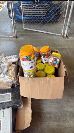 Lot of Kids Building Block Toy Buckets