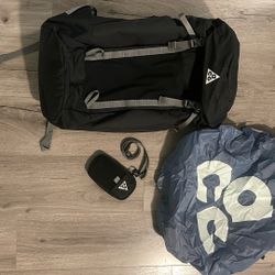 NIKE ACG BACKPACK LIMITED BLACK EDITION ULTRA LIGHTWEIGHT RAIN PROOF NEW BACKPACKING TRAVEL CAMPING REI MSR COLEMAN COOP 