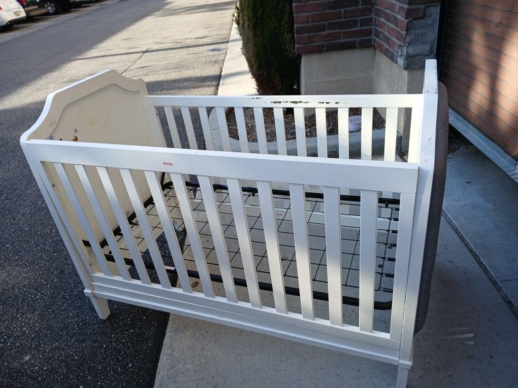 Crib Good Condition