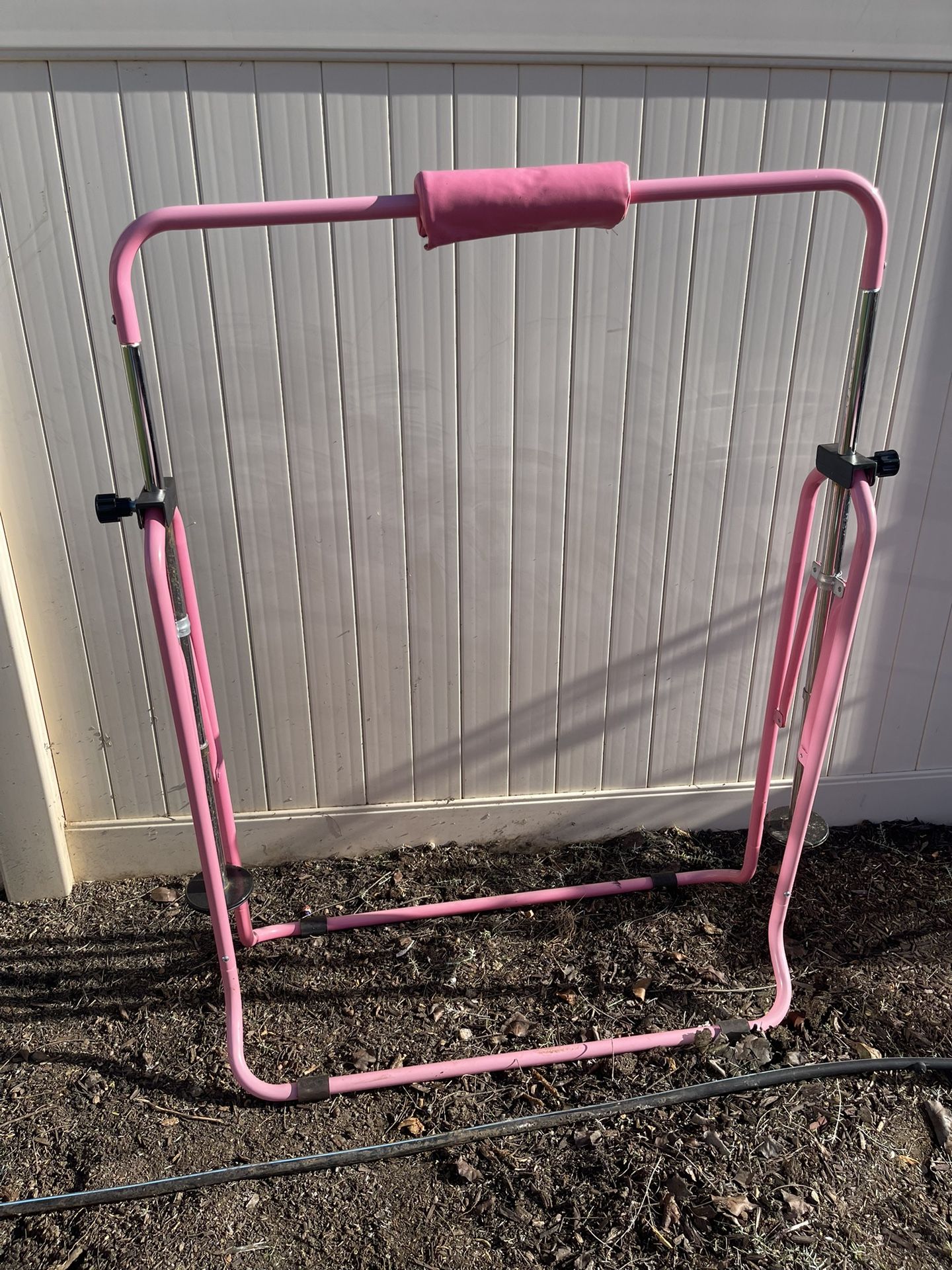 Adjustable Gymnastics Bar