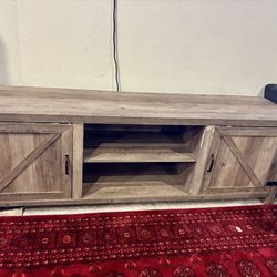 Tv stand