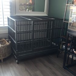 Large Rolling Dog Kennel