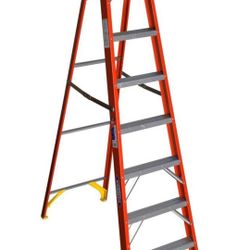 Werner 8' fiberglass ladder