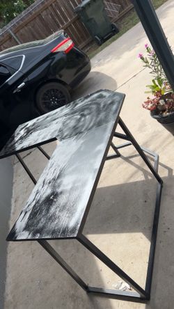L shaped desk