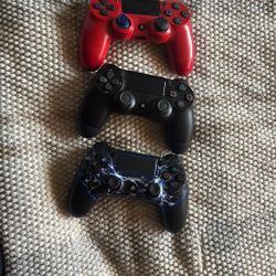 PS4 Controllers