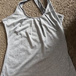 Women’s gray Kiava sport top (cross back) MEDIUM